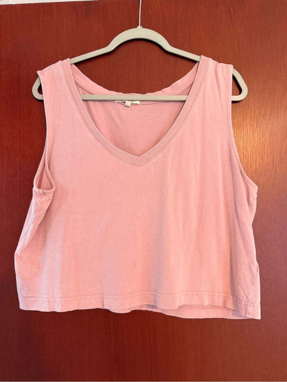 Z Supply Cropped V-Neck Tank Top - Light Pink